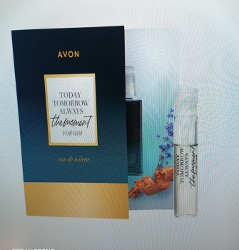 AVON TTA THE MOMENT für Ihn EdT Spray / Duftprobe ohne Karte